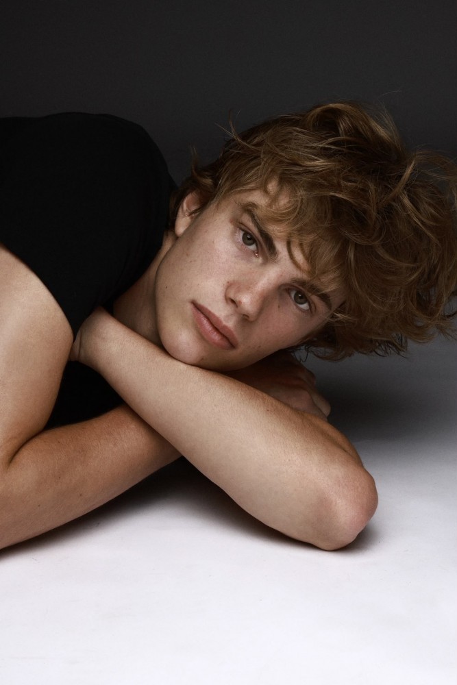 GAVRIEL MOORE